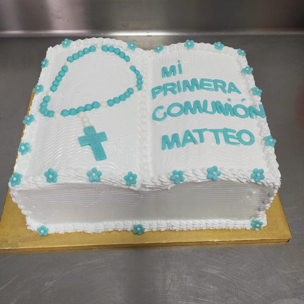 Tarta de Primera Comunión Biblia 3